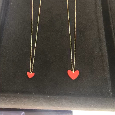 AHKAH · 小红心项链