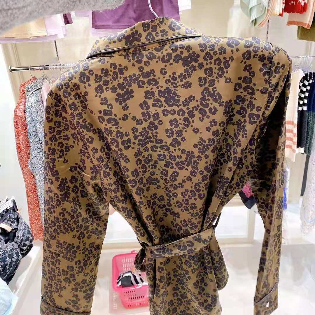 黛安芬 · triumph 之AM STYLE系列睡衣套装墨绿色黑色印花 袖口小心心刺绣 
