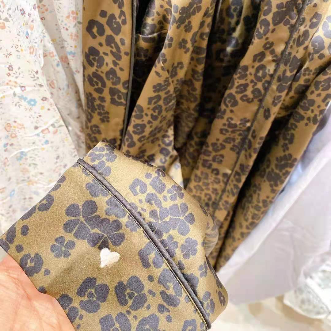 黛安芬 · triumph 之AM STYLE系列睡衣套装墨绿色黑色印花 袖口小心心刺绣 